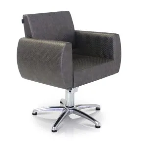 REM Magnum Hydraulic Styling Chair - Black